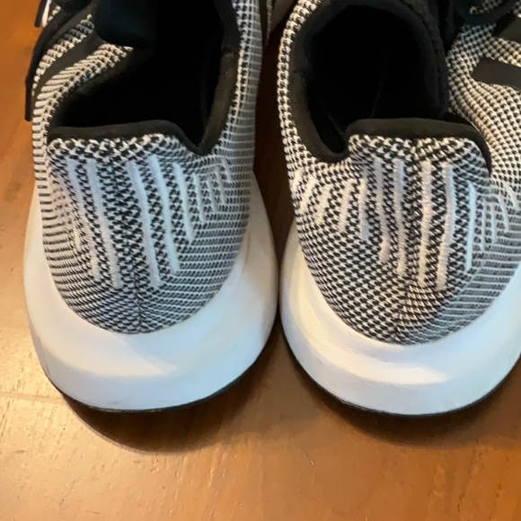 ADIDAS sneakers - Picture 4 of 8